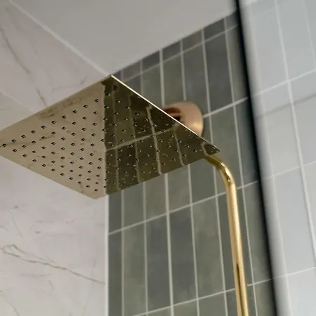 Old Town River With Balcony & Parking By Renters Wrocław