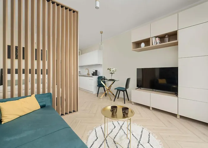 Old Town River With Balcony & Parking By Renters Apartman *