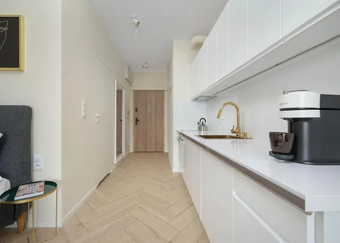 Old Town River With Balcony & Parking By Renters Wroclaw