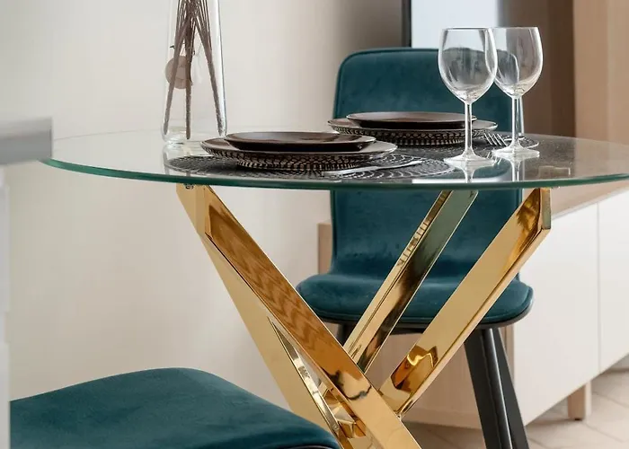 Old Town River With Balcony & Parking By Renters *