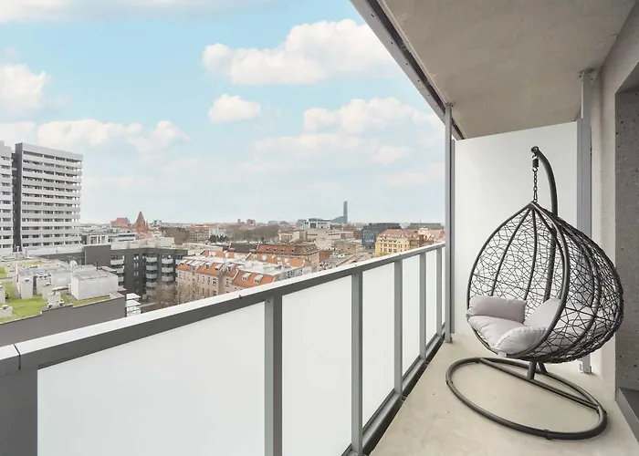 Old Town River With Balcony & Parking By Renters Wroclaw
