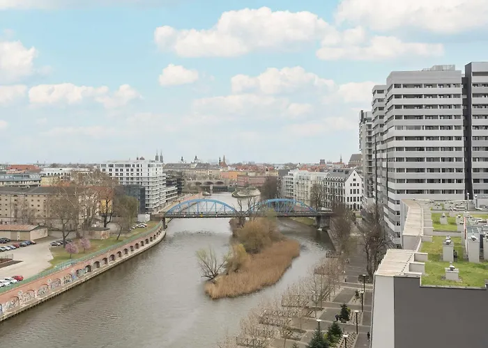 Old Town River With Balcony & Parking By Renters